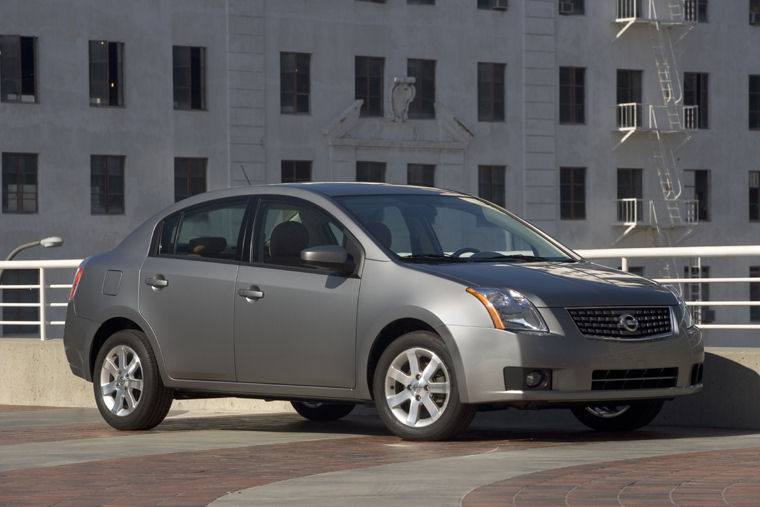 2008 Nissan Sentra Picture / Pic / Image